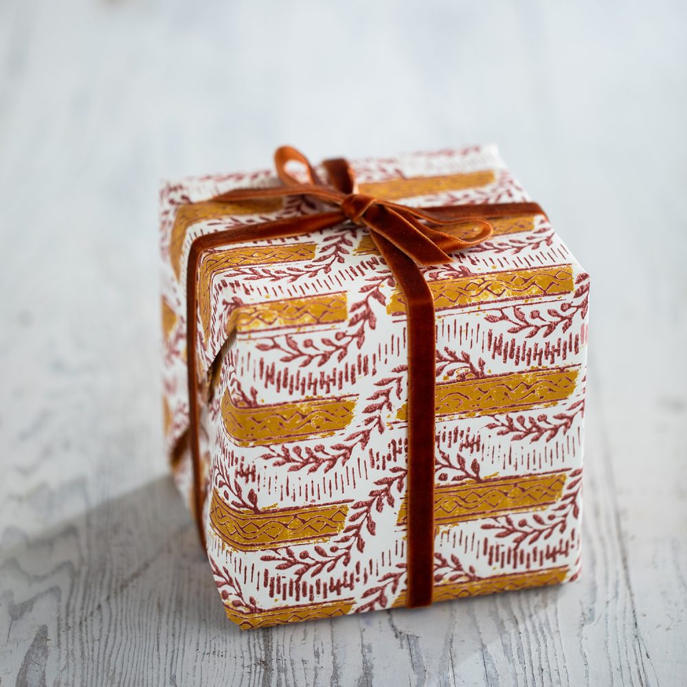 Luxury Gift Wrap Service - Ghirlandia Print
